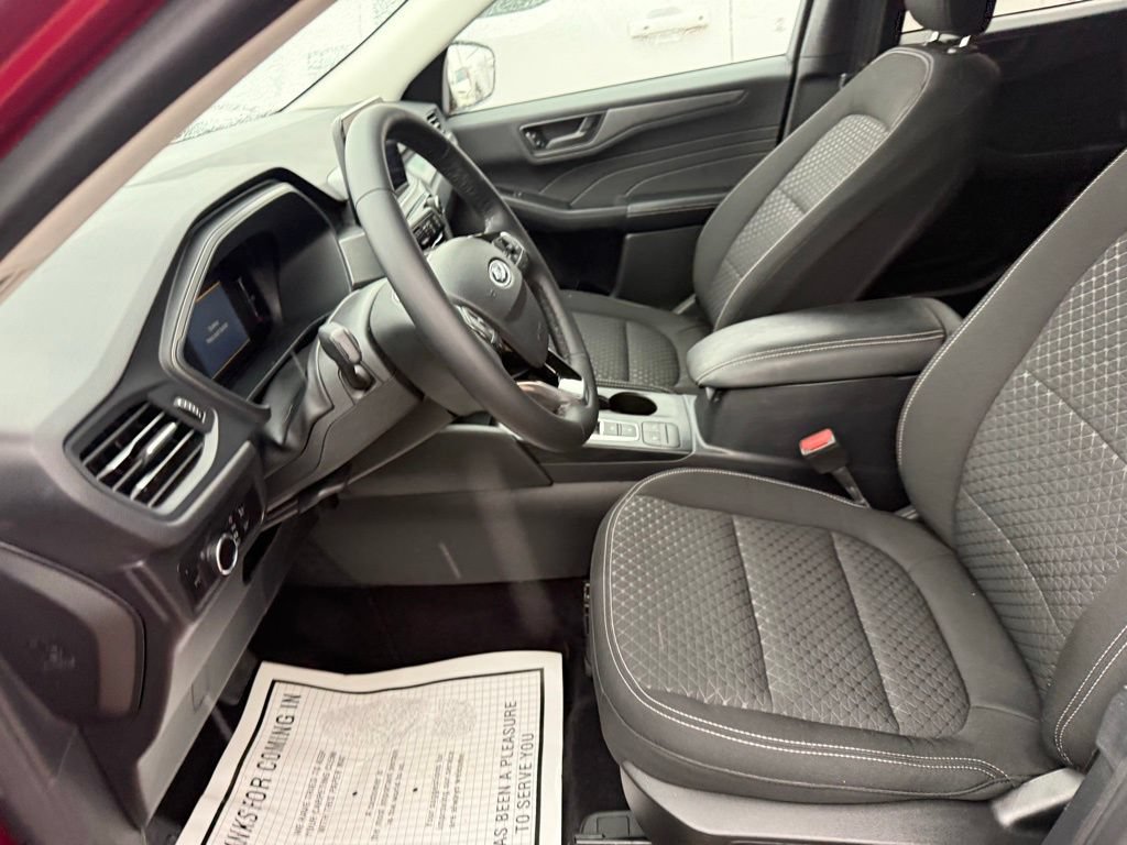Certified 2023 Ford Escape ST-Line Select w/ Tech Pack #1 AWD/4WD image 23