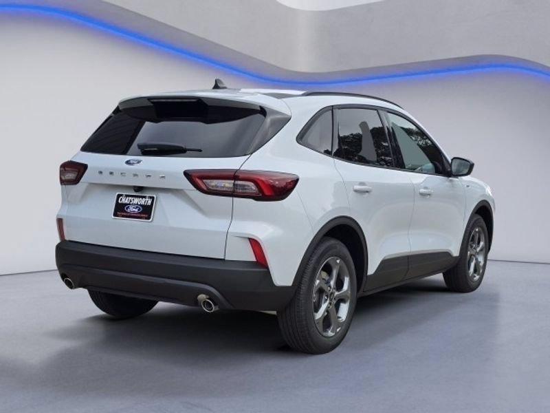 Certified 2025 Ford Escape ST-Line w/ Cold Weather Package FWD image 2