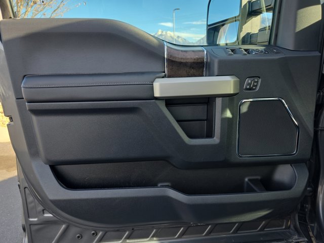 Certified 2022 Ford F350 Lariat w/ Tremor Off-Road Package image 14