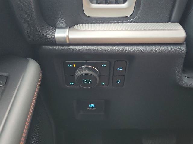 Certified 2025 Ford Expedition Active AWD/4WD image 24