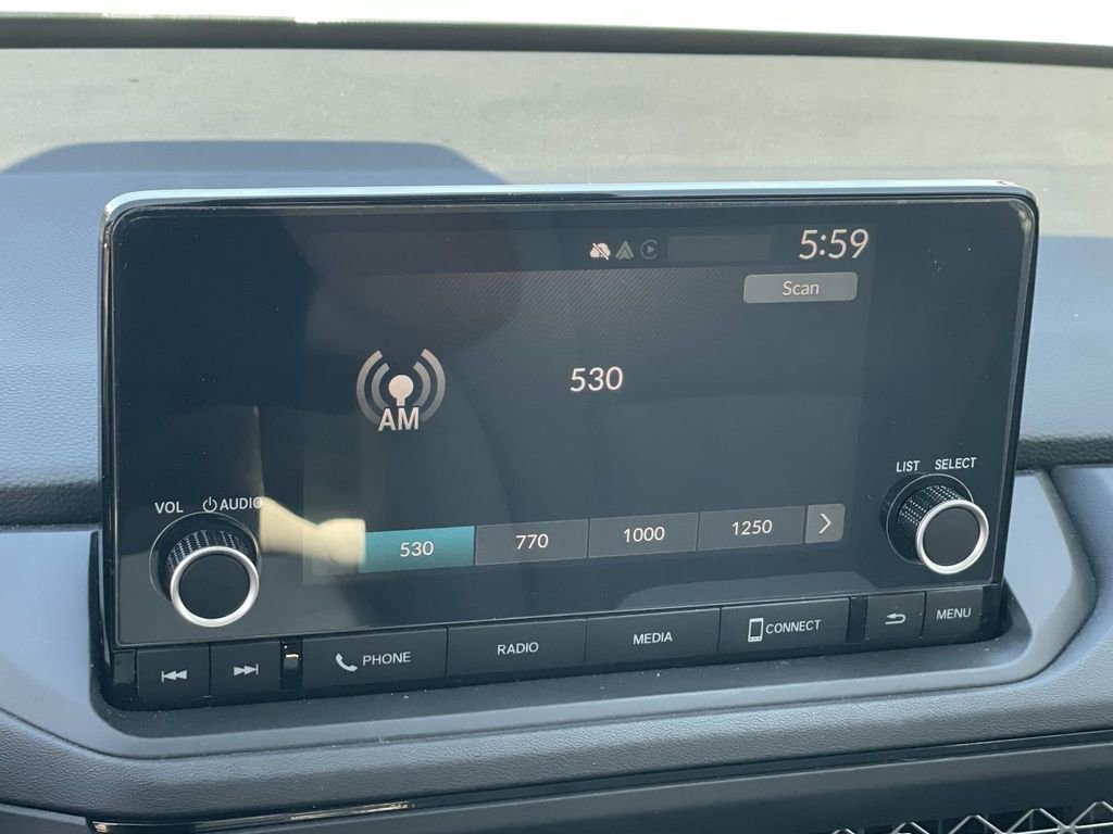 Used 2023 Honda Accord EX image 12