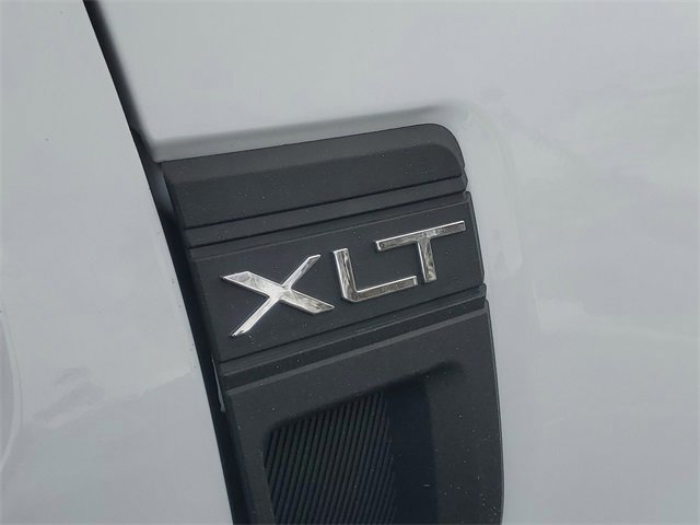 Certified 2022 Ford Maverick XLT image 6