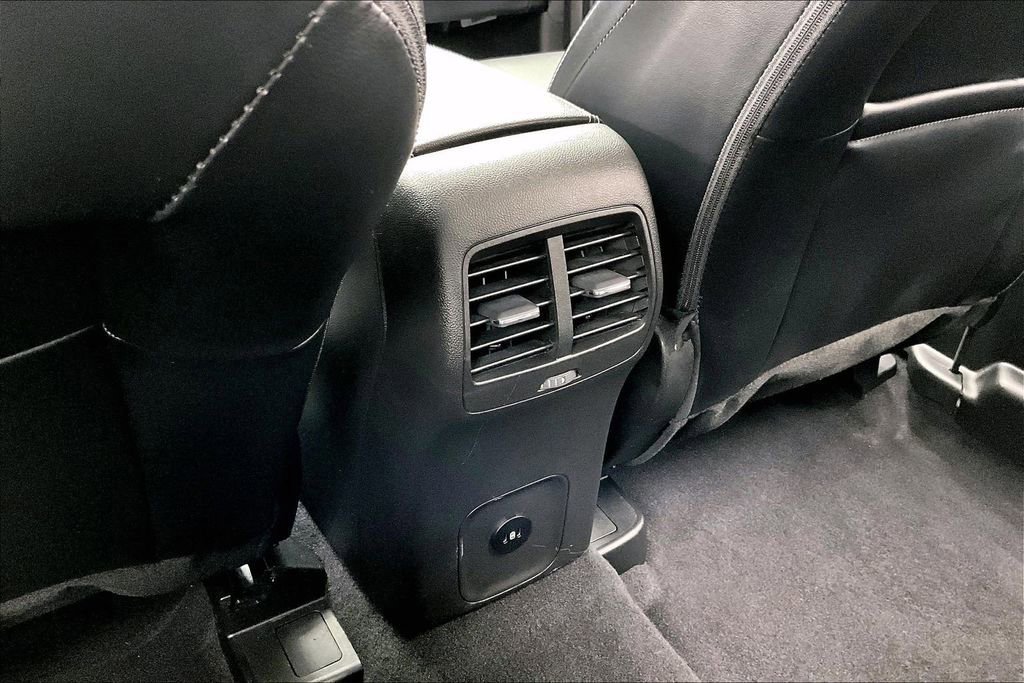 Certified 2023 Ford Escape Platinum image 33