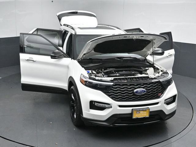 Certified 2024 Ford Explorer ST w/ Equipment Group 401A AWD/4WD image 54