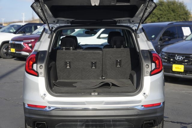 Used 2018 GMC Terrain SLT image 30