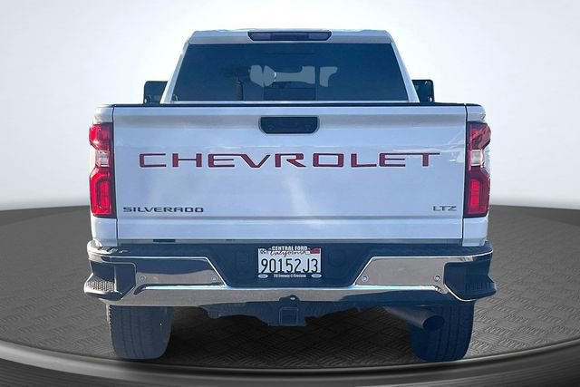 Used 2022 Chevrolet Silverado 2500 LTZ w/ LTZ Plus Package image 3