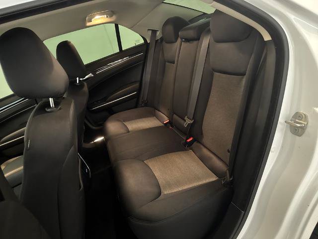 Used 2023 Chrysler 300 Touring w/ Safetytec Plus Group RWD image 22