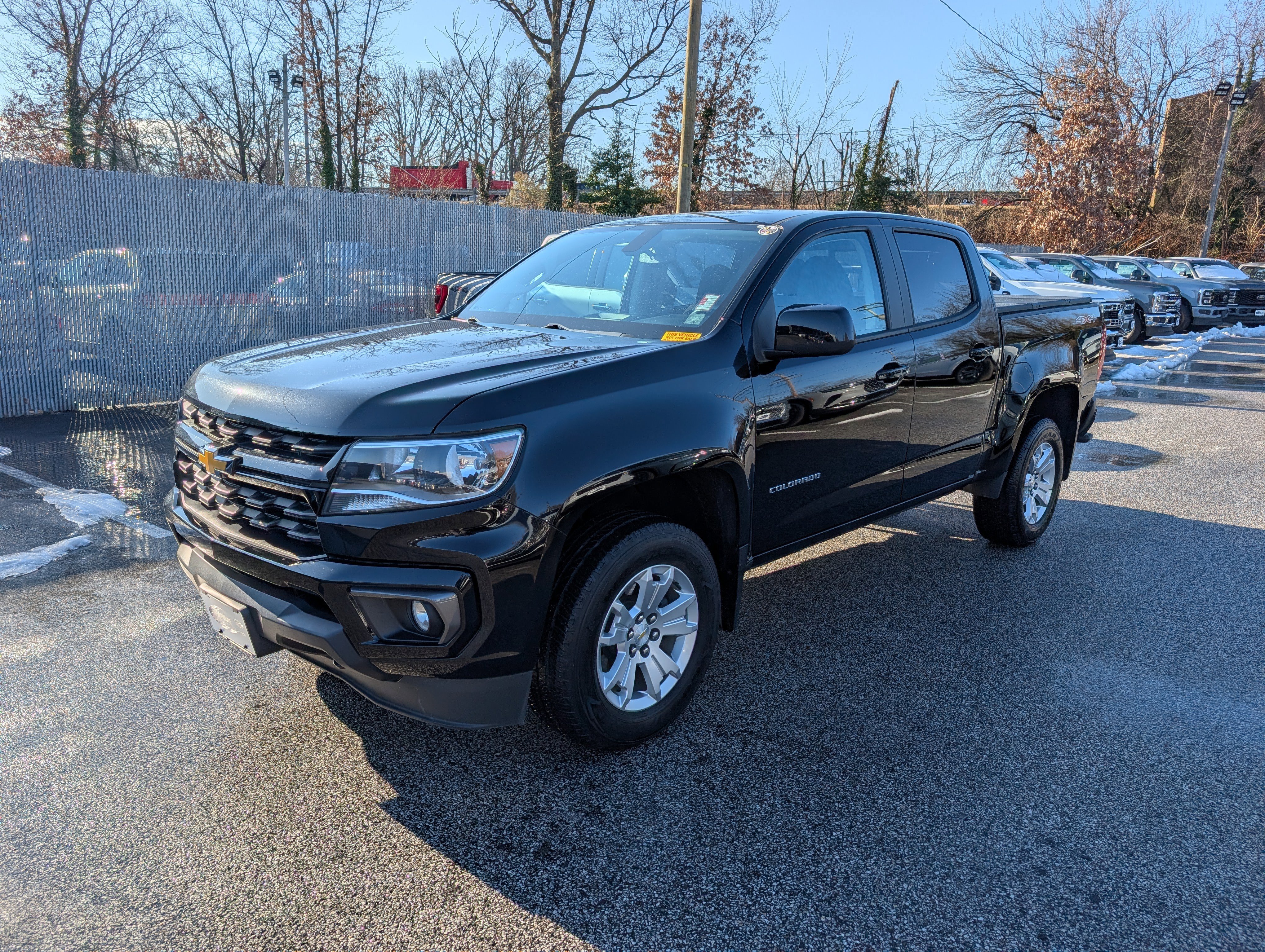 Used 2021 Chevrolet Colorado LT w/ LT Convenience Package image 2