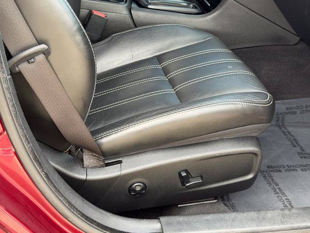 Used 2019 Chrysler 300 S RWD image 34