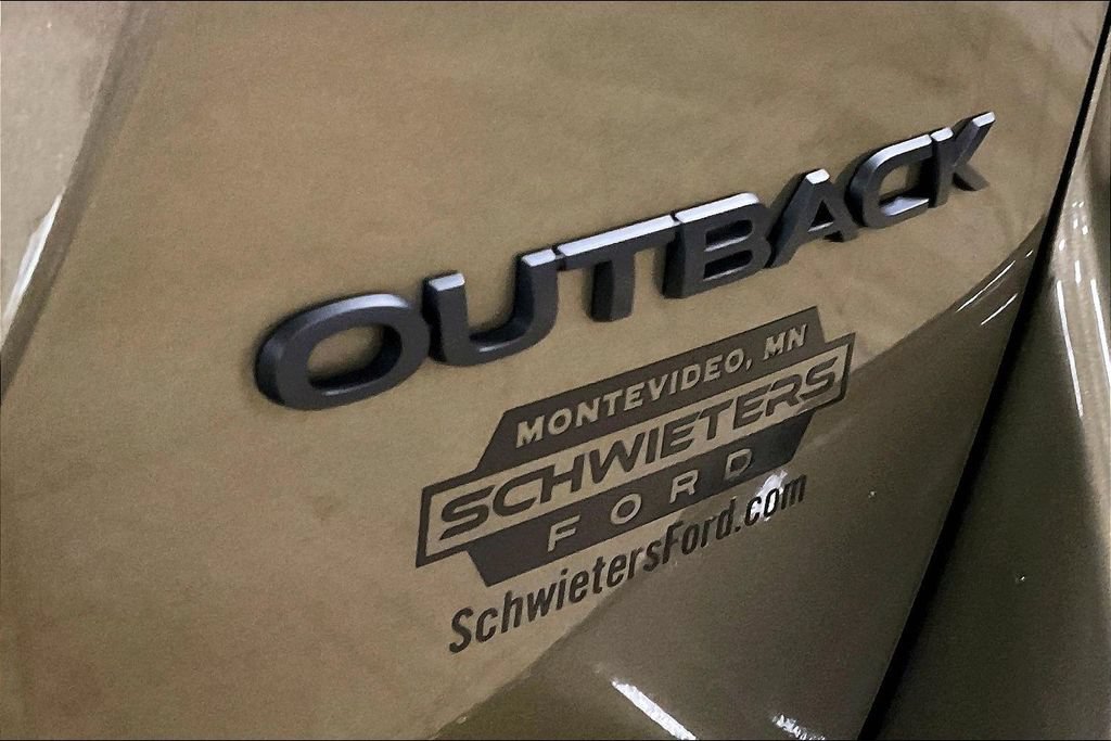 Used 2025 Subaru Outback Onyx Edition AWD/4WD image 8
