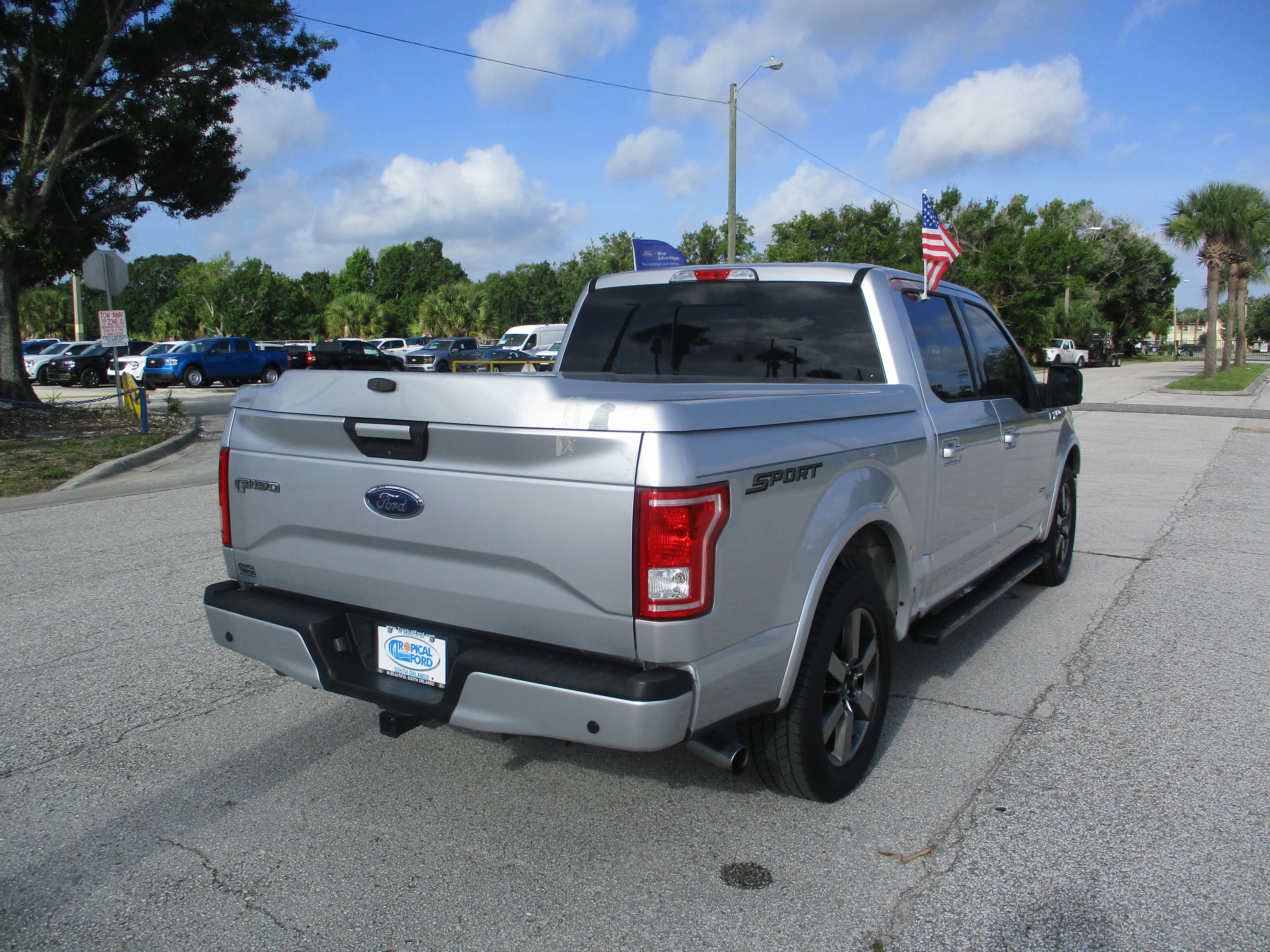 Certified 2017 Ford F150 XLT w/ Equipment Group 302A Luxury RWD image 7