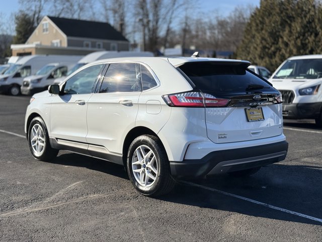Certified 2022 Ford Edge SEL w/ Convenience Package image 3
