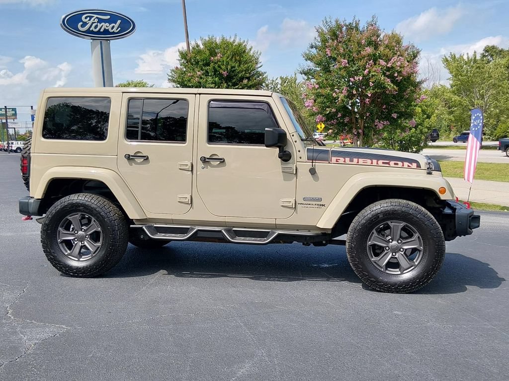 Used 2018 Jeep Wrangler Unlimited Rubicon AWD/4WD image 3