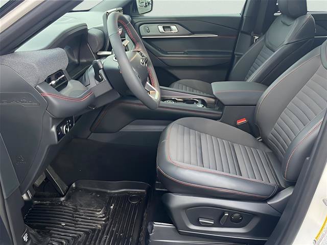 Certified 2026 Ford Explorer ST-Line w/ ST-Line Street Pack AWD/4WD image 11