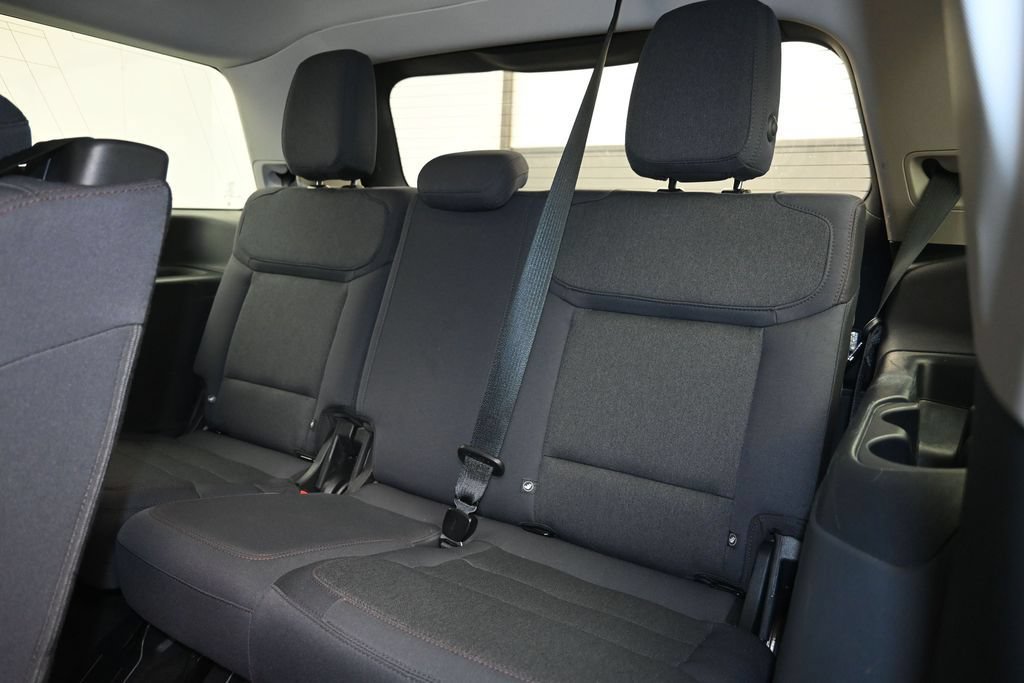 Certified 2025 Ford Expedition Active AWD/4WD image 23