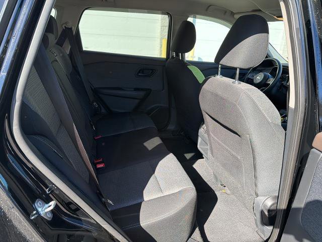 Used 2021 Nissan Rogue S image 14