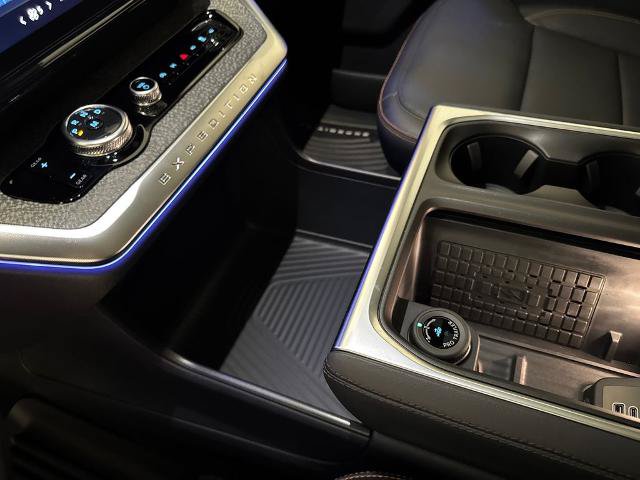 Certified 2025 Ford Expedition Tremor AWD/4WD image 34