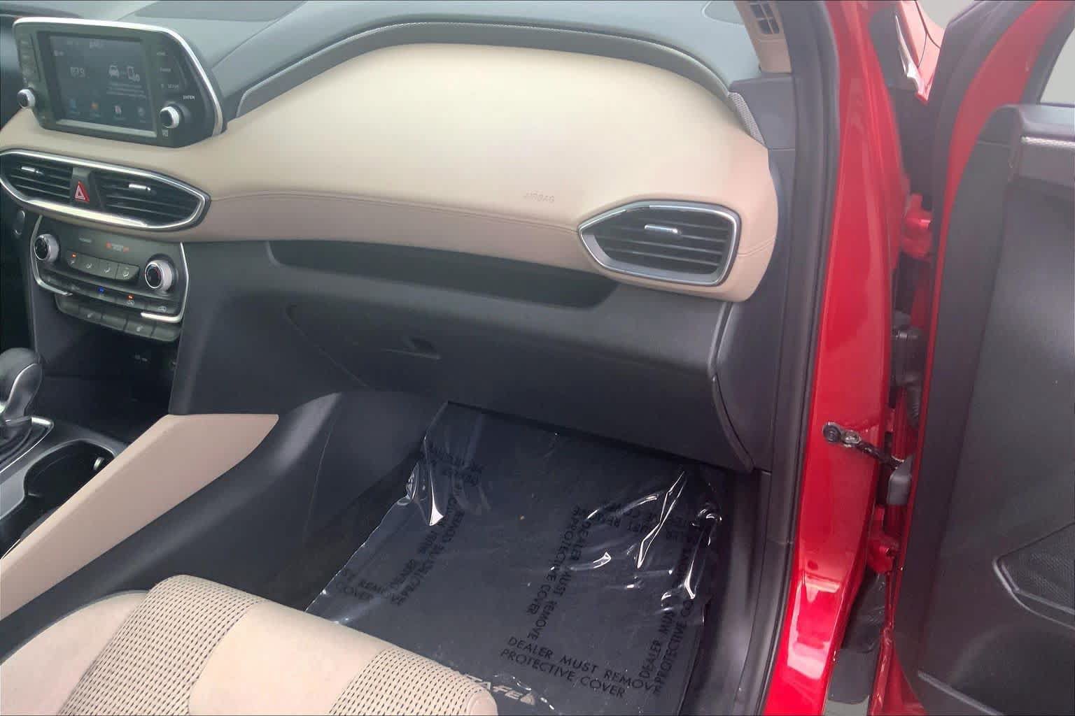 Used 2019 Hyundai Santa Fe SEL FWD image 17