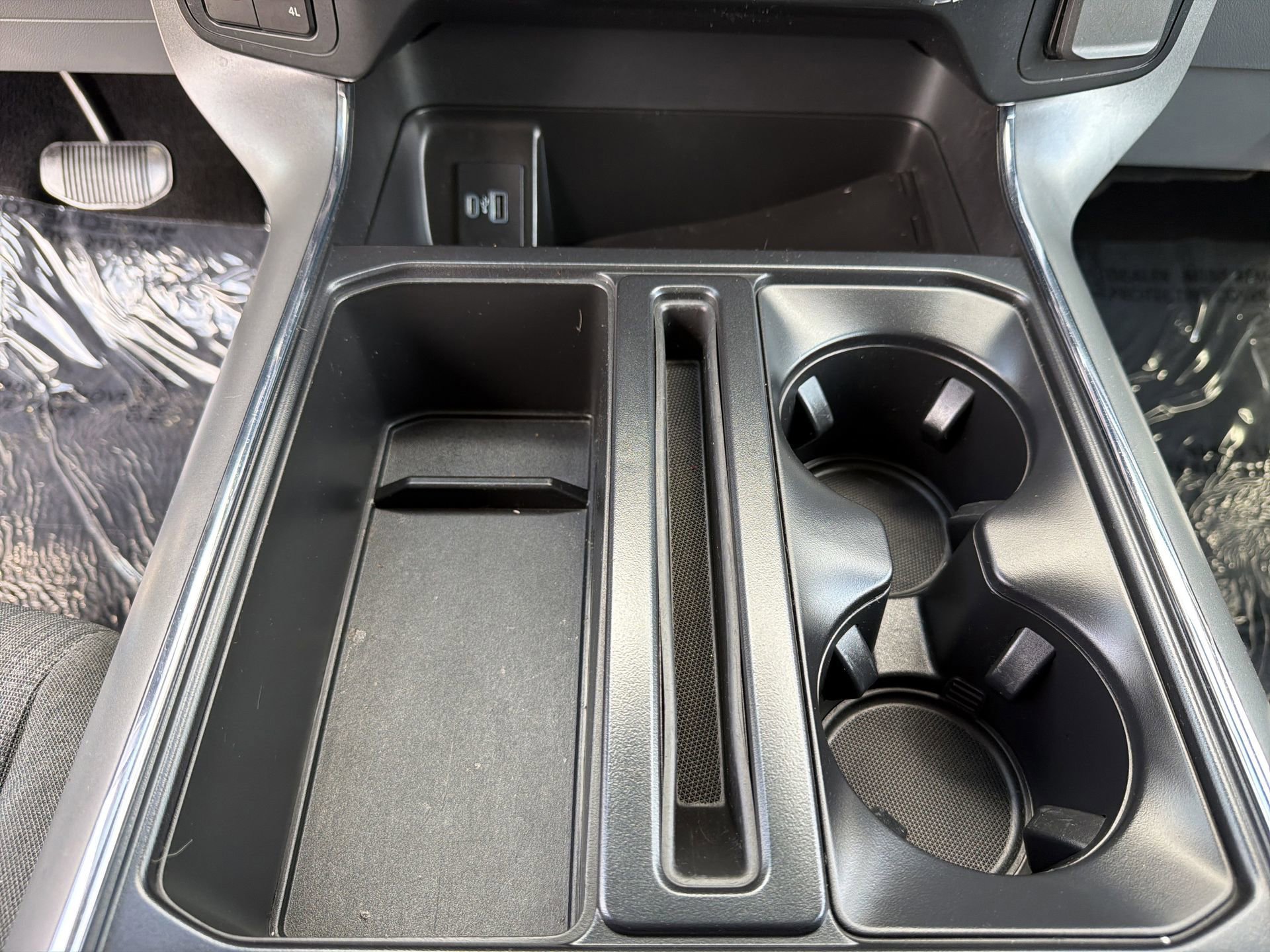 Certified 2022 Ford F150 XLT w/ Equipment Group 302A High image 20