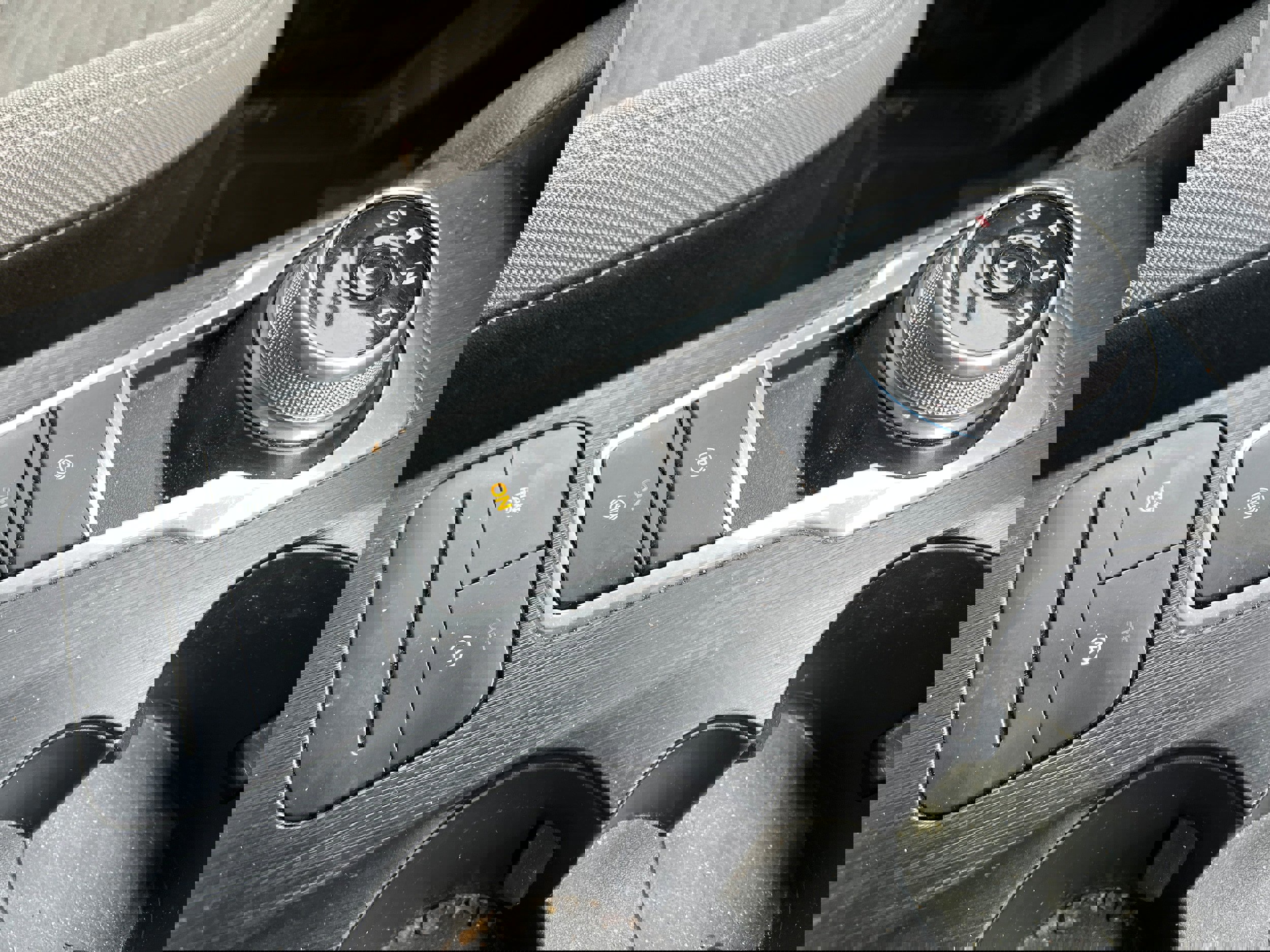 Certified 2022 Ford Escape SE w/ Cold Weather Package image 15