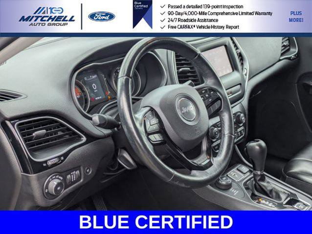 Used 2019 Jeep Cherokee Latitude Plus AWD/4WD image 14