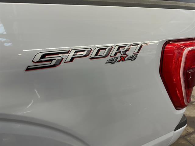 Certified 2022 Ford F150 XLT w/ Equipment Group 302A High image 19