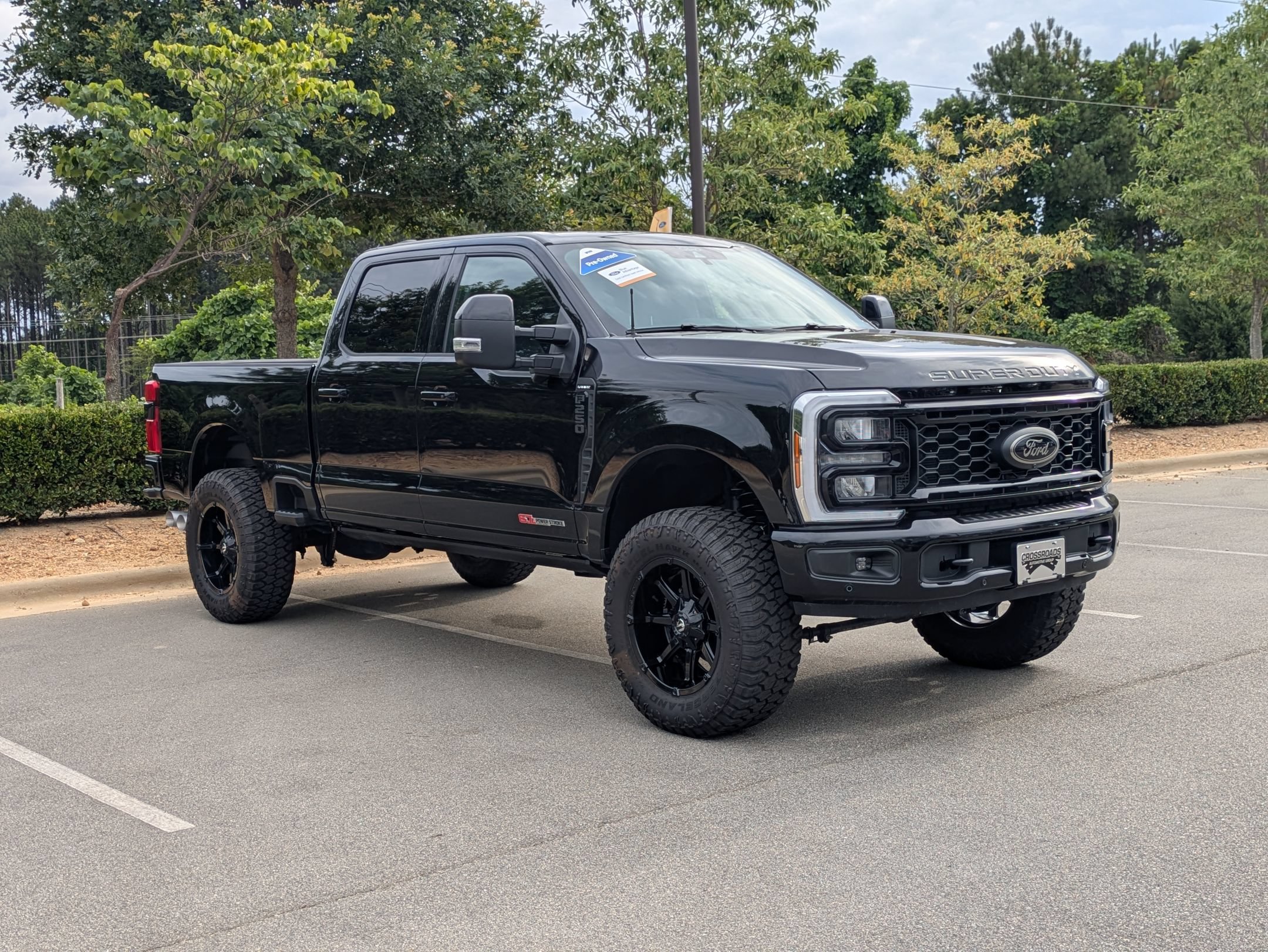 Certified 2026 Ford F250 Lariat w/ Tremor Off-Road Package AWD/4WD image 1