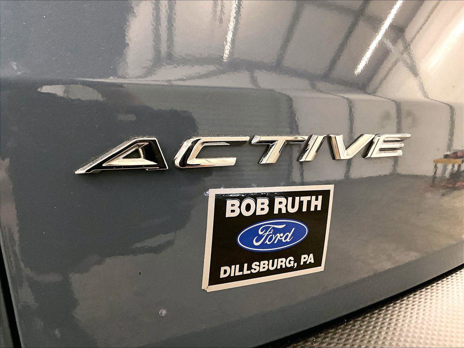 Certified 2023 Ford Escape Active AWD/4WD image 13