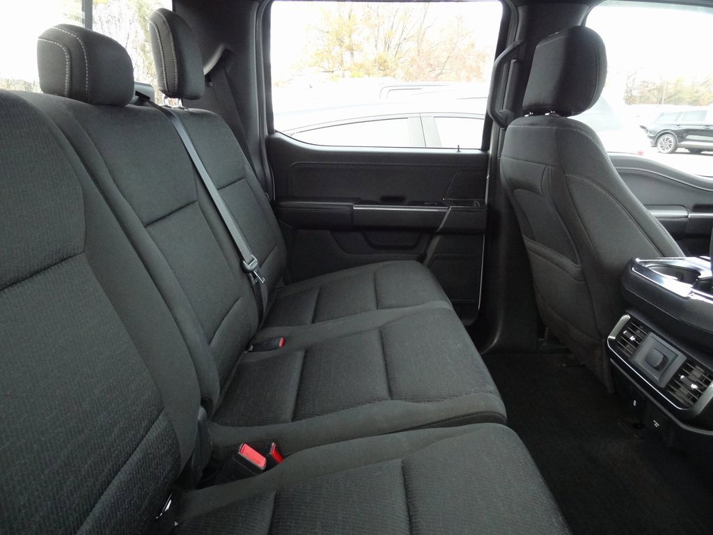 Certified 2021 Ford F150 XLT w/ Equipment Group 302A High image 11