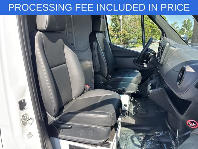 Used 2025 Mercedes-Benz Sprinter 2500 image 14