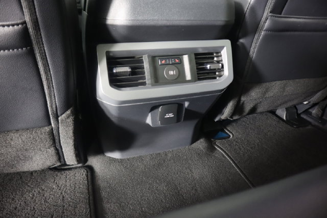 Certified 2026 Ford F350 Lariat w/ Lariat Ultimate Package AWD/4WD image 69