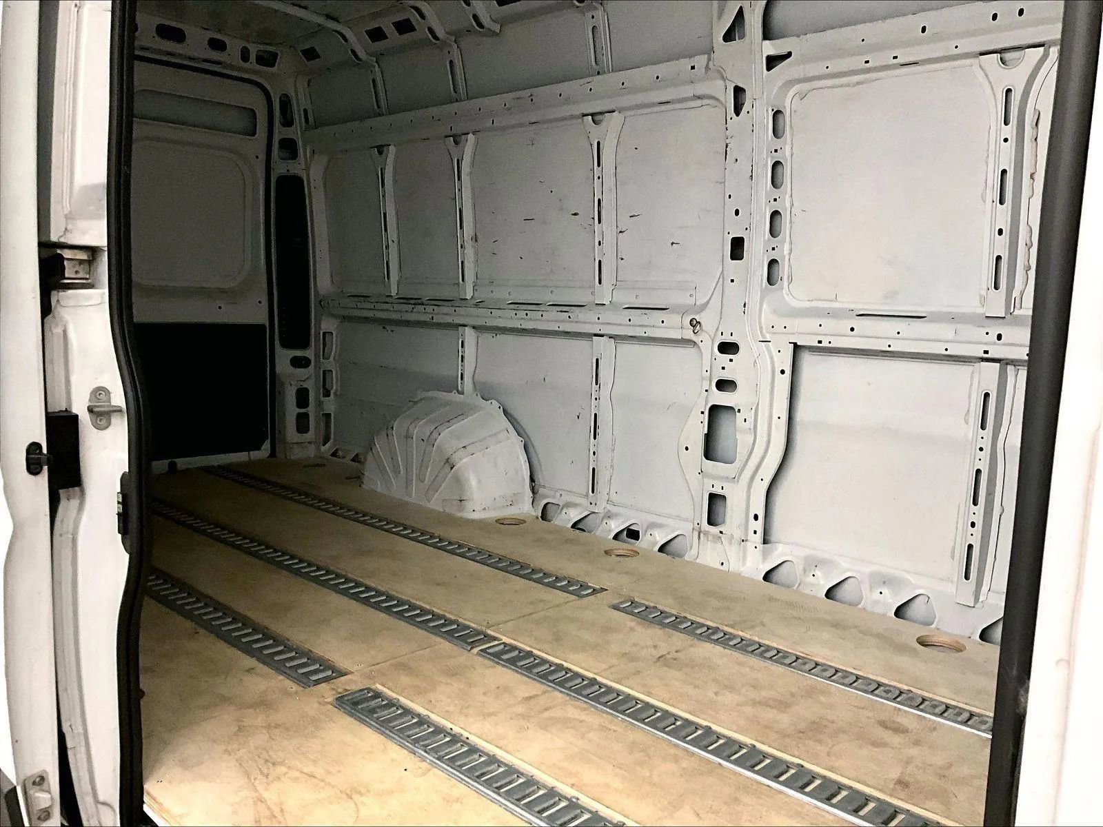 Used 2023 RAM ProMaster 3500 FWD image 31