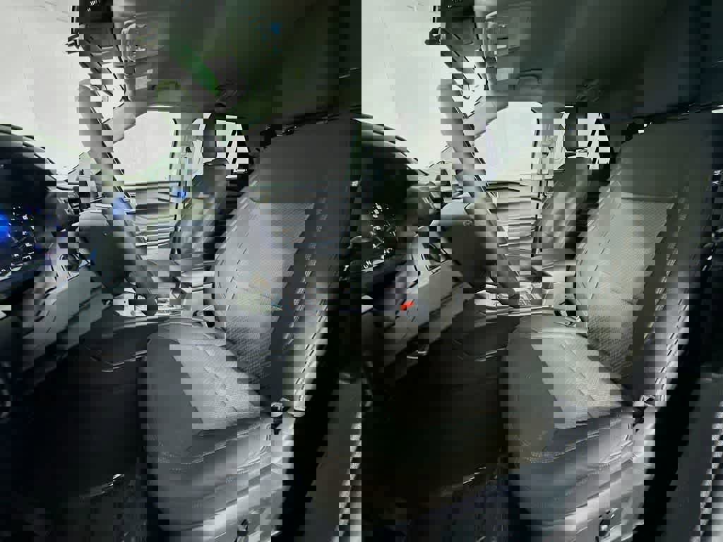 Certified 2024 Ford Explorer XLT image 12