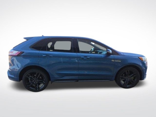 Certified 2019 Ford Edge ST w/ Equipment Group 401A AWD/4WD image 15