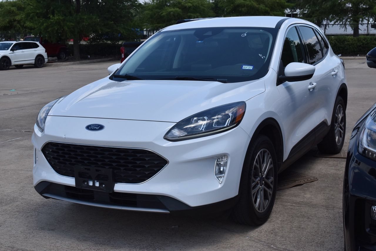 Certified 2022 Ford Escape SEL AWD/4WD image 2