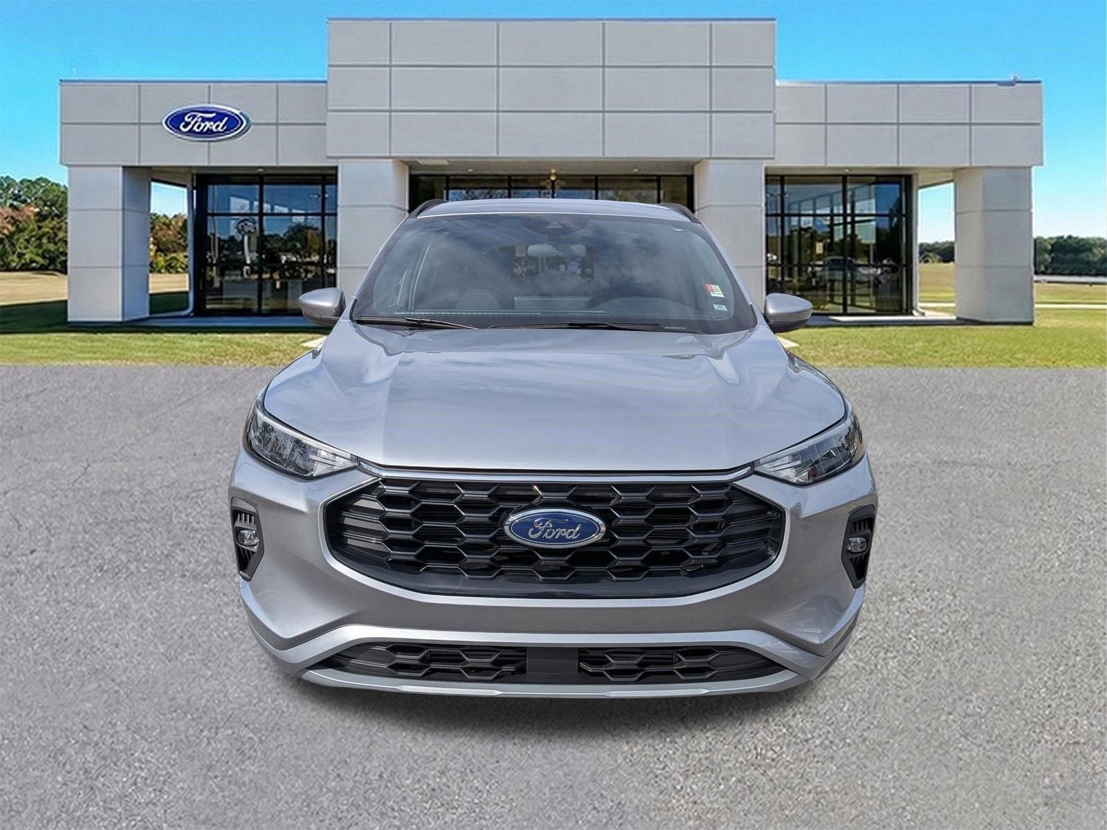 Certified 2023 Ford Escape ST-Line Select w/ Tech Pack #1 image 9