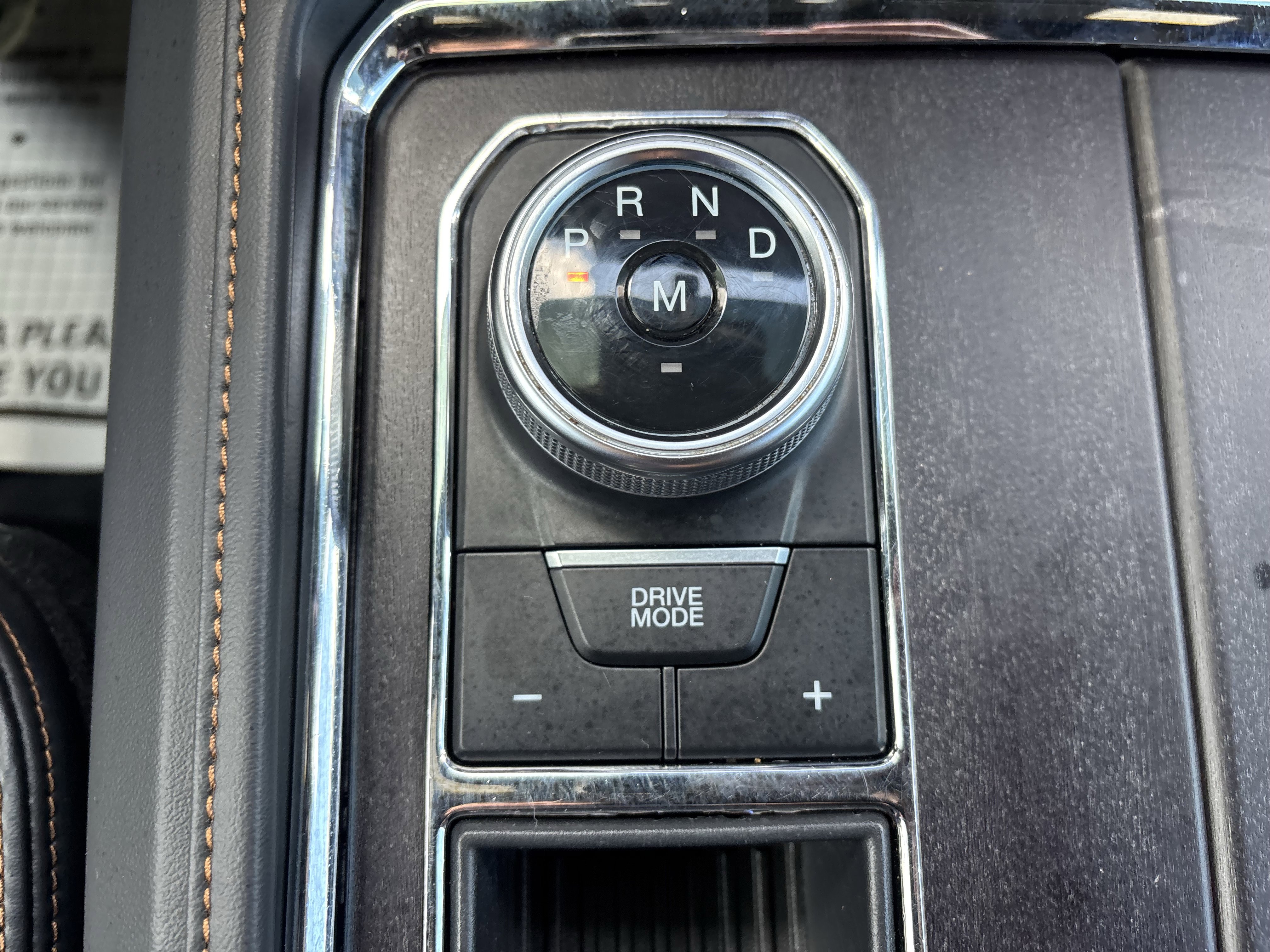 Certified 2024 Ford Expedition Platinum RWD image 32