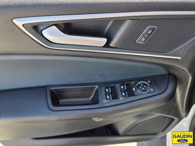 Certified 2024 Ford Edge SEL w/ Sport Appearance Package AWD/4WD image 18