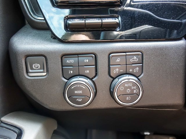Used 2024 Chevrolet Silverado 2500 ZR2 w/ Technology Package AWD/4WD image 29
