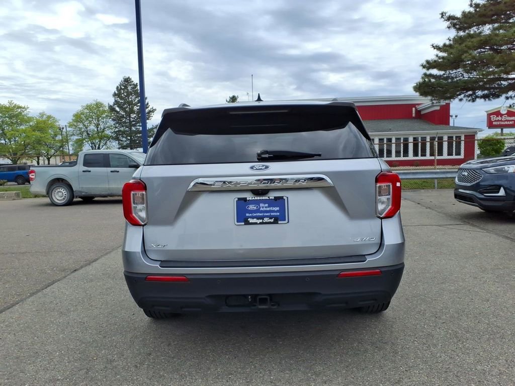 Certified 2022 Ford Explorer XLT w/ Class IV Trailer Tow Package AWD/4WD image 6