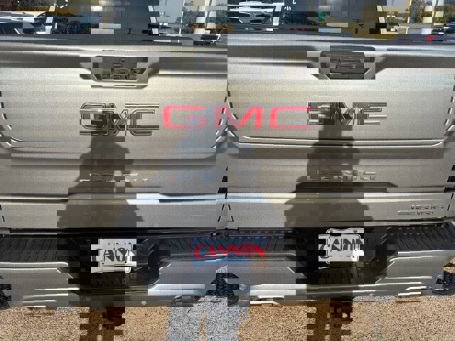 Used 2023 GMC Sierra 1500 Denali w/ Technology Package image 9