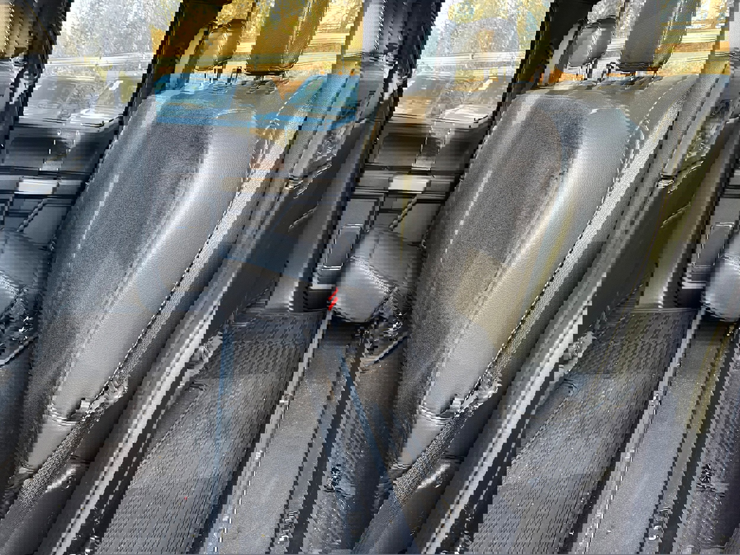 Certified 2022 Ford F250 Lariat w/ Black Appearance Package image 13