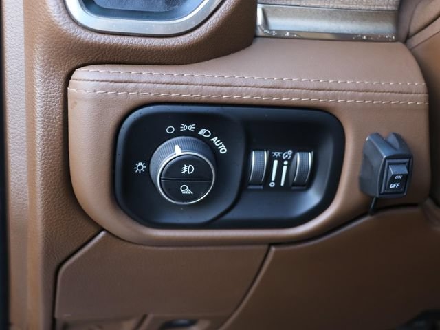 Used 2021 RAM 3500 Limited AWD/4WD image 31