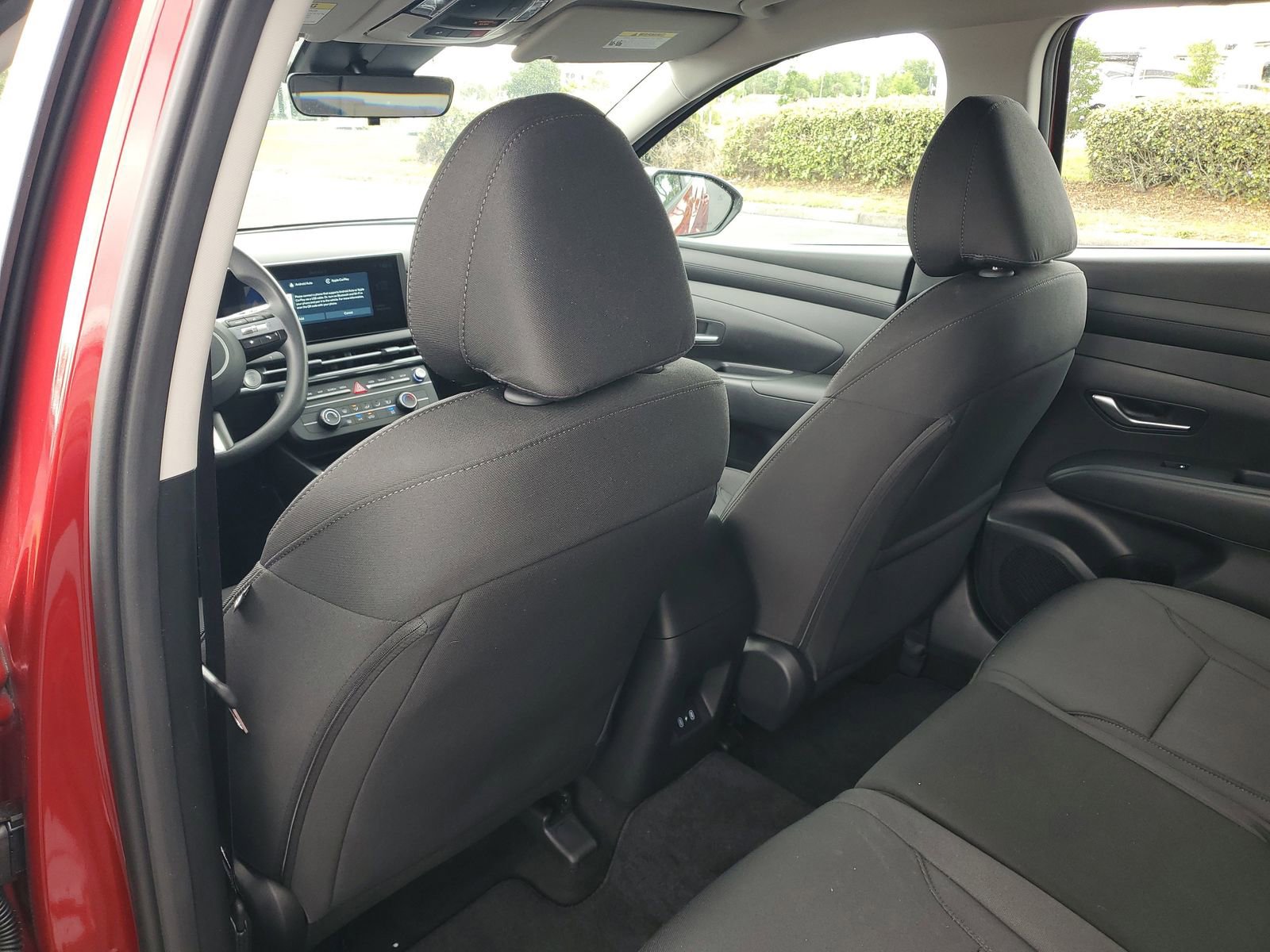 Used 2025 Hyundai Tucson SE FWD image 9