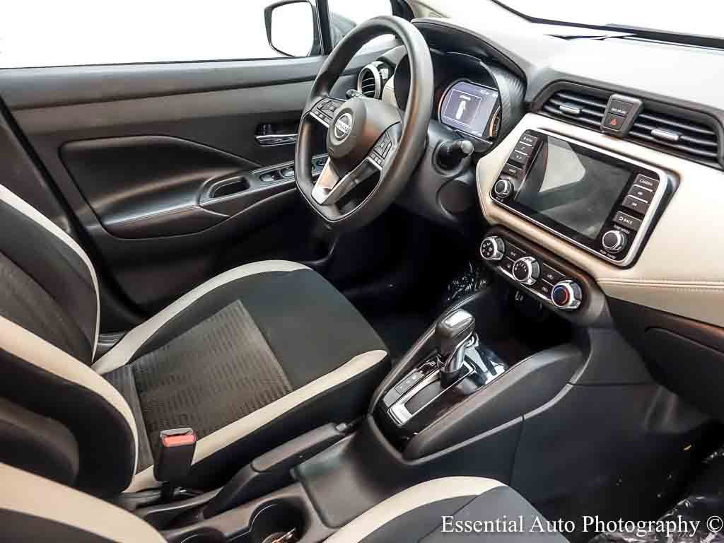 Used 2020 Nissan Versa SV FWD image 26