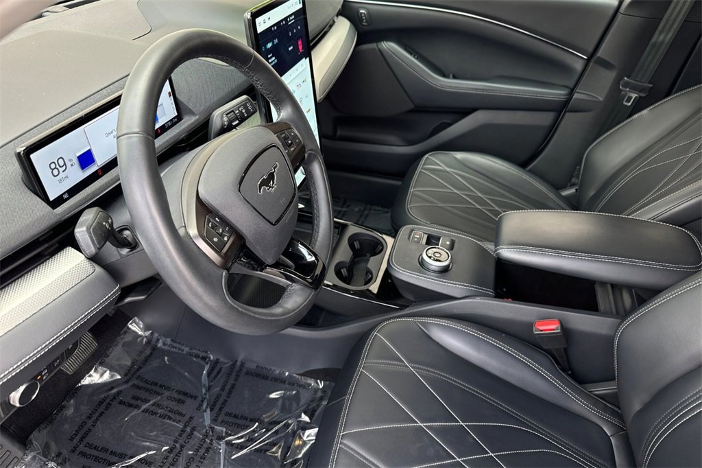 Certified 2022 Ford Mustang Mach-E Select image 10