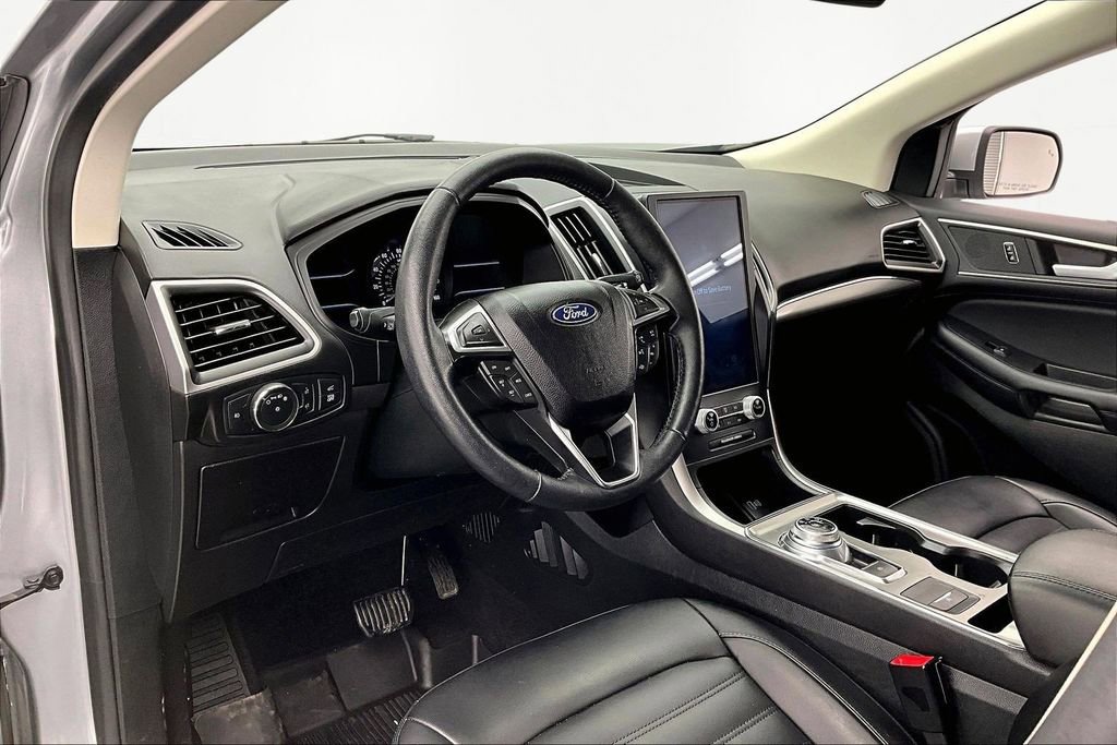 Certified 2022 Ford Edge SEL w/ Convenience Package image 14
