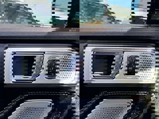 Certified 2020 Ford Explorer ST w/ Premium Technology Package image 52