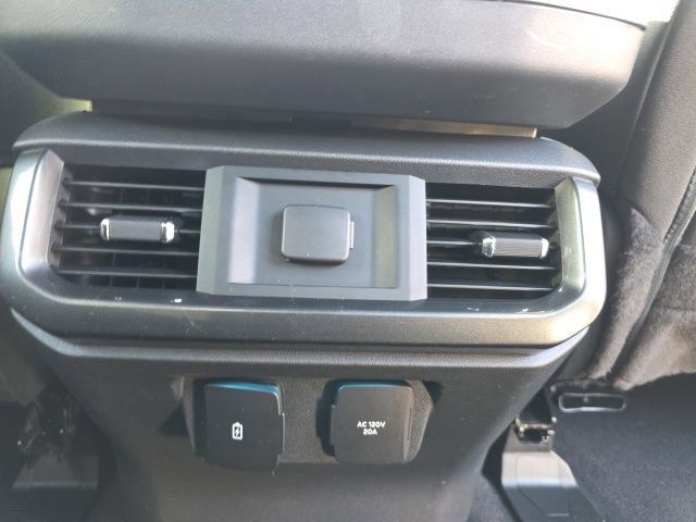 Certified 2023 Ford F150 XLT w/ Equipment Group 302A High image 27