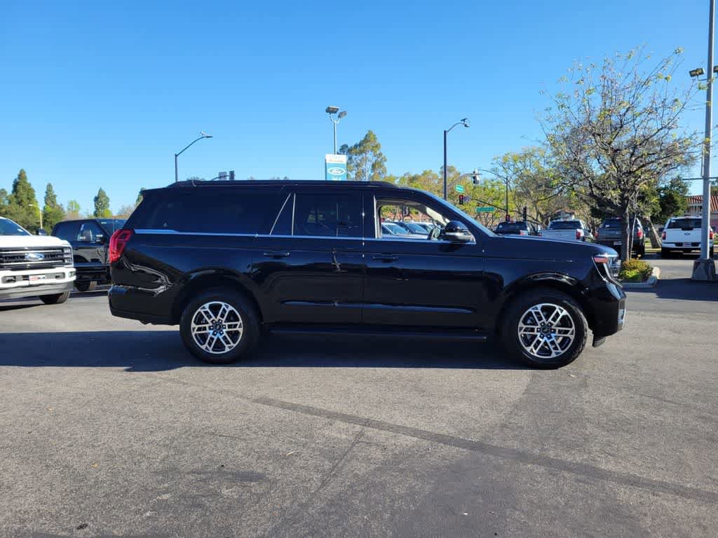 Certified 2025 Ford Expedition Max Active AWD/4WD image 8